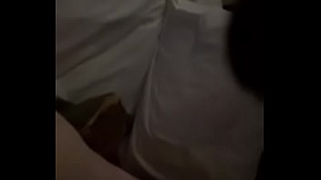 Handling pussy they way