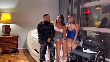 Nossa Fã E Amiga Cadeirante Vendo Do Rio De Janeiro Ate São Paulo Pra Foder Gostoso Com Nós Novamente Falou Q Estava Com Saudades Da Fodida Do Casal Paulista Já Sabe So Foi No Cuzinho thumbnail