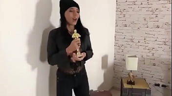 I win the oscar today i'm so funny sometimes lol i hope i made your day guys with a few smiles assrefo