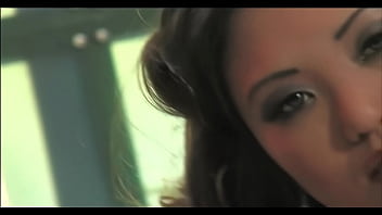 Renae cruz has brown eyes