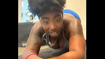 Ok push ups and mountain climbers took me out today ️ buuut i did it