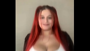 Tiktoker goes from clothed to bra to completely topless