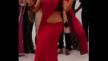 Cute hot girls dancing non nude