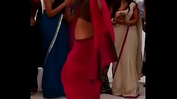 Cute hot girls dancing non nude