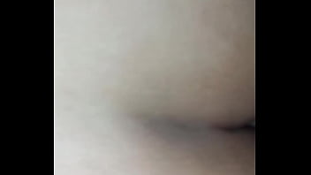 Sexo anal en el baño con mi hermanastro