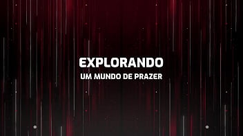 Levamos a novinha amiga da minha esposa pra cama e dei leitinho pras duas