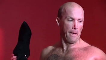 Gia jakarta gets jackhammered until he cums on her pierced belly button