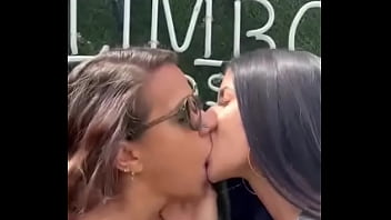 Un beso en teamgallimbo jolla pr chenteydrach