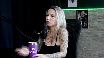 Ficou nervosa ao postar seu primeiro conteúdo um casado é seu assinante pediram o barulho de seu estômago e não gosta de tapa na buceta baby fire sheer red