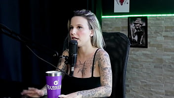 Ficou nervosa ao postar seu primeiro conteúdo um casado é seu assinante pediram o barulho de seu estômago e não gosta de tapa na buceta baby fire sheer red