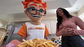 I pound venus valencia’s shaved slit in doggystyle for cumshots glory