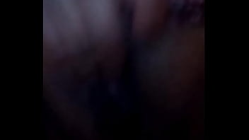 Le gusta mandarme videos tocándose