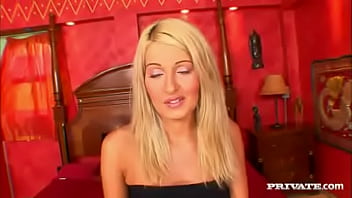 Blonde cindy gets fucked at her audition and takes a big cumshot