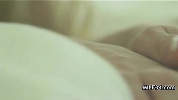 Seriously sexy mom cums hard