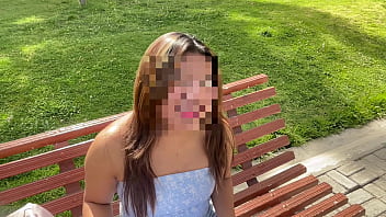 Casting a universitaria joven petitte video gratuito