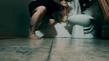 Bathroom Dildo thumbnail