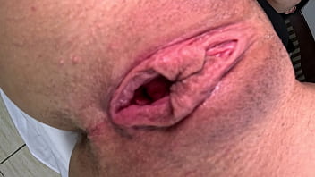 Mentendo o feero na novinha rubi torres