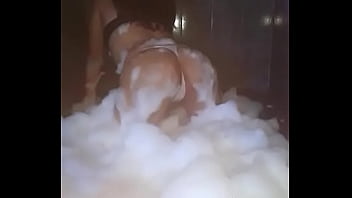 Soy una puta bailando