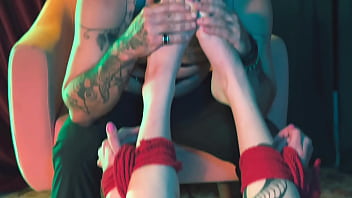 Put your foot in my mouth and pussy