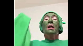 This is holy praise yeezus