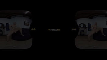 Virtualpee hottie uses a vibrator to get off and has fun in her piss