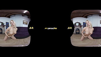 Virtualpee hottie uses a vibrator to get off and has fun in her piss