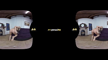 Virtualpee hottie uses a vibrator to get off and has fun in her piss