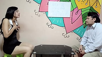 Tu prueba es no tocarte mientras te muestro mis tetas y mi vagina