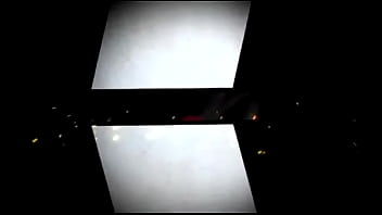 Tongue on her twinklers