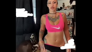 Caliente perra te pondra la verga dura