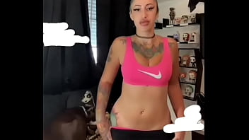 Caliente perra te pondra la verga dura