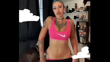 Caliente perra te pondra la verga dura