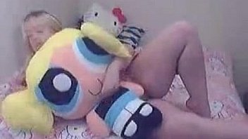 Canadian busty teen masturbates on webcam