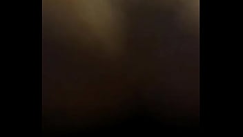 Pirocada no cuzinho da minha gostosa viciada em anal