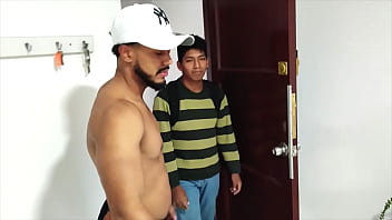 Masajes Y Semen Viene Juntos En Una Campaña De Sexo Anal Por Primera Ves thumbnail