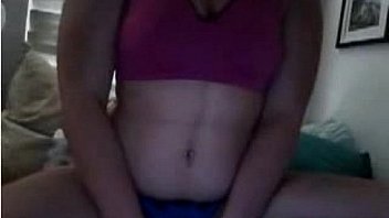 Curvy teen babe rubs her tight pussy on webcam