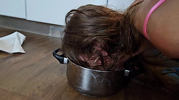 Totally fucked up food porn alice maze make pancakes with her v*mit & piss she eats it after a rough anal fuck