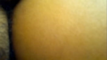 Morena dos lábios enorme