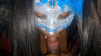 Masked ebony gave a blowjob and i cum in her mouth