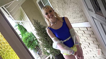 90 pound hooker chloe cherry begs to get fucked by bryan gozzling