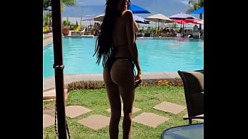 La tanguita esa prenda que nos hace sentir sexys y misteriosas ¿será que su magia reside en lo que deja a la imagina La tanguita esa prenda que nos hace sentir sexys y misteriosas ¿será que su magia reside en lo que deja a la imagina