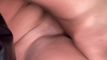 Le saco toda su leche al padrastro de mi novio