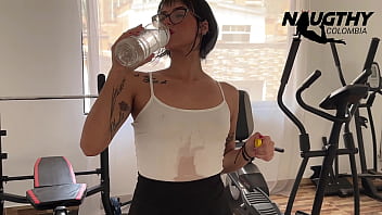 Delicious exercise routine with beautiful hot girl