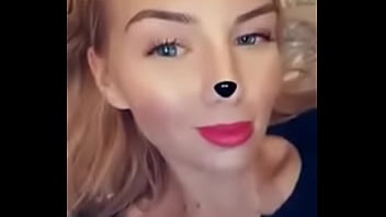 This kiten want's to play any time