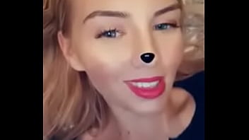 This kiten want's to play any time