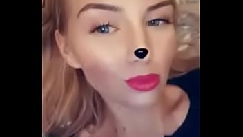 This kiten want's to play any time This kiten want's to play any time