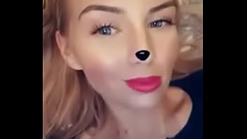 This kiten want's to play any time