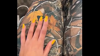 The nails match too