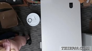 Sexy cops attempted thieft