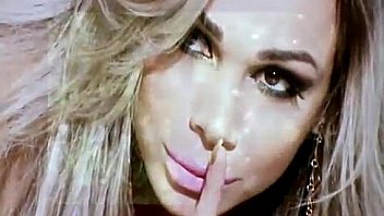 Sarah Linss 01 • Transexluxurycom thumbnail